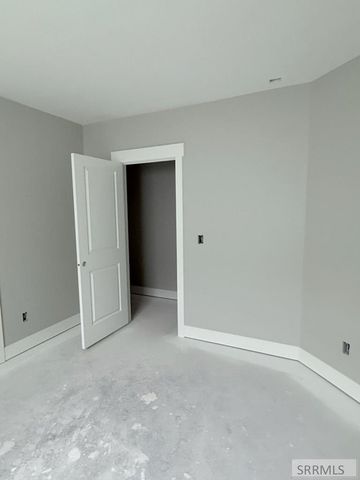 1620 Sandbar Street, Idaho Falls, ID 83404