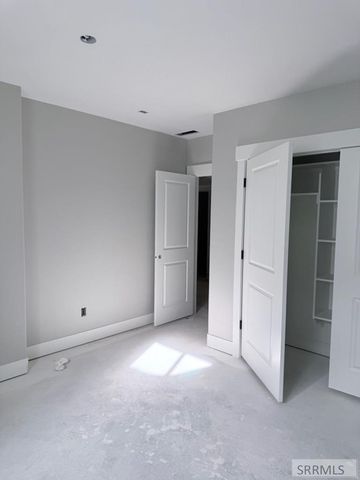 1620 Sandbar Street, Idaho Falls, ID 83404