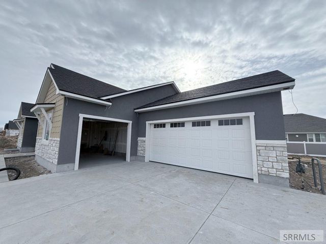 1620 Sandbar Street, Idaho Falls, ID 83404