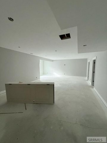 1620 Sandbar Street, Idaho Falls, ID 83404