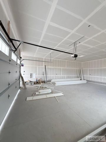 1620 Sandbar Street, Idaho Falls, ID 83404