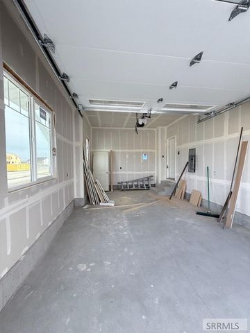 1620 Sandbar Street, Idaho Falls, ID 83404