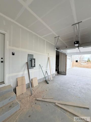 1620 Sandbar Street, Idaho Falls, ID 83404