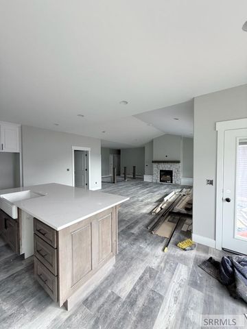 1620 Sandbar Street, Idaho Falls, ID 83404