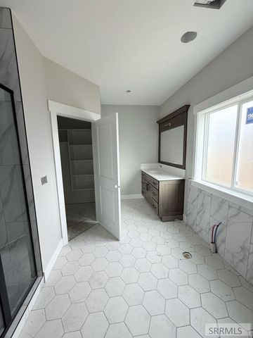 1620 Sandbar Street, Idaho Falls, ID 83404