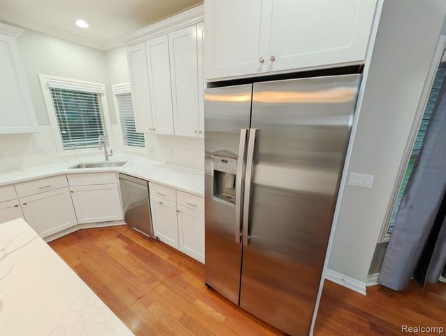 1859 Lonesome Lake Court, Lake Orion, MI 48362