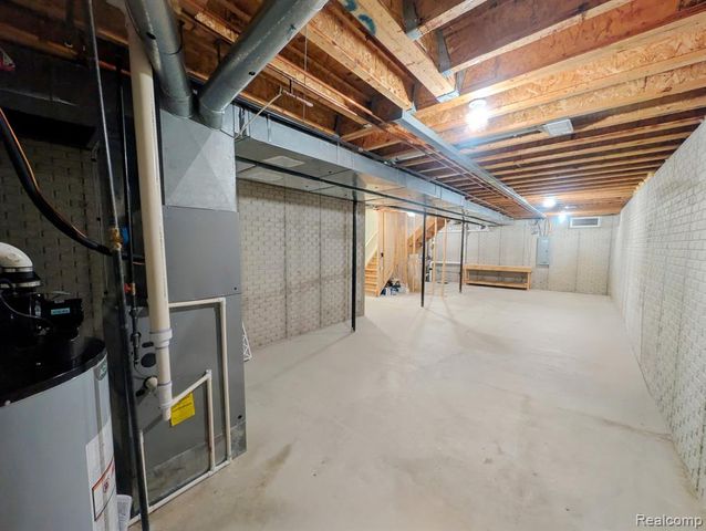 1859 Lonesome Lake Court, Lake Orion, MI 48362