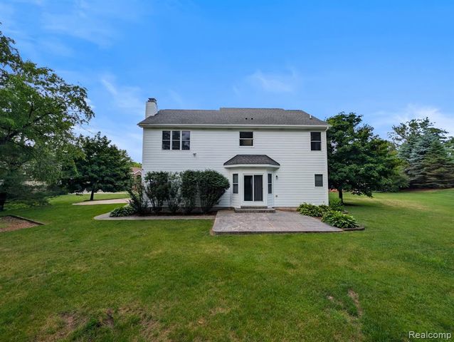1859 Lonesome Lake Court, Lake Orion, MI 48362