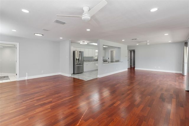 3911 VENICE DRIVE, Orlando, FL 32806