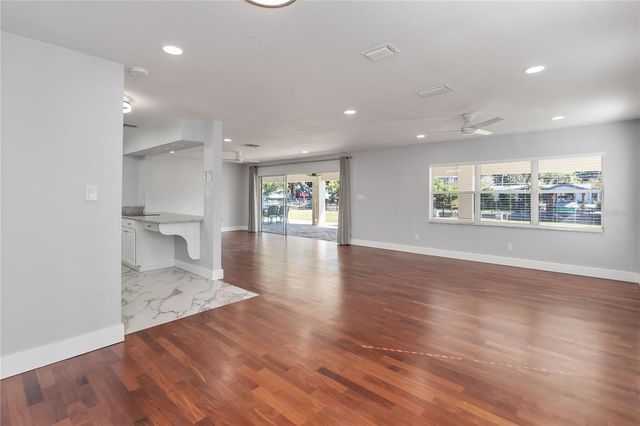 3911 VENICE DRIVE, Orlando, FL 32806