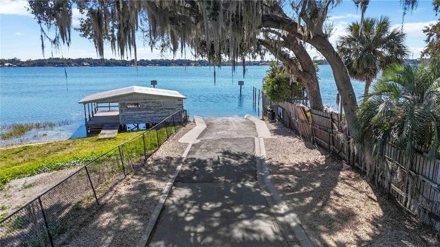 3911 VENICE DRIVE, Orlando, FL 32806