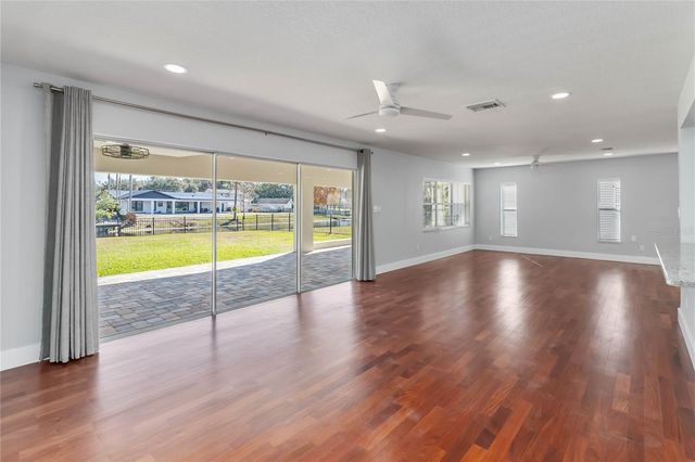 3911 VENICE DRIVE, Orlando, FL 32806