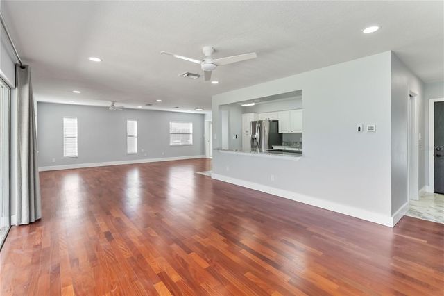 3911 VENICE DRIVE, Orlando, FL 32806