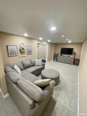 12194 Firekat Cove, Fort Wayne, IN 46845