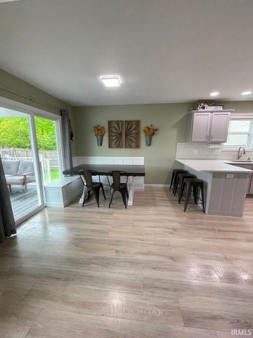12194 Firekat Cove, Fort Wayne, IN 46845