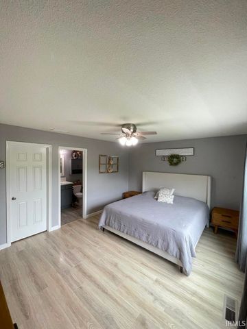 12194 Firekat Cove, Fort Wayne, IN 46845