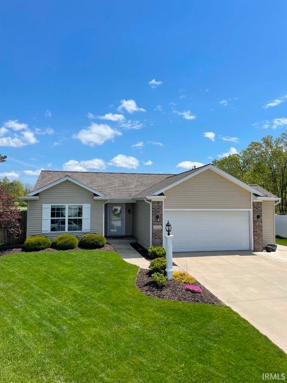 12194 Firekat Cove, Fort Wayne, IN 46845