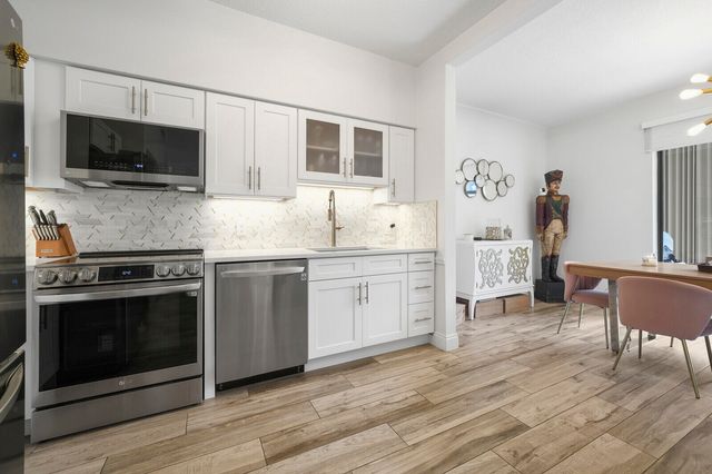 5780 Coach House Circle C, Boca Raton, FL 33486