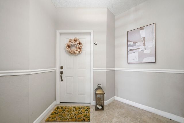 5780 Coach House Circle C, Boca Raton, FL 33486
