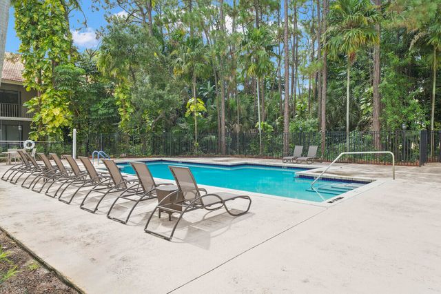 5780 Coach House Circle C, Boca Raton, FL 33486