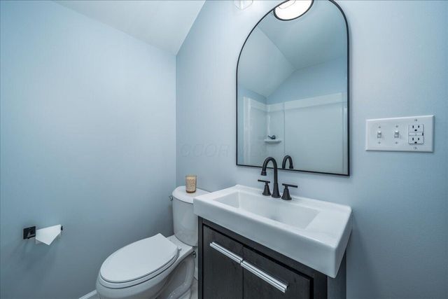 61 Bortz Street, Ashville, OH 43103