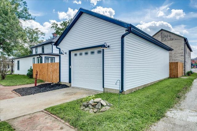 61 Bortz Street, Ashville, OH 43103