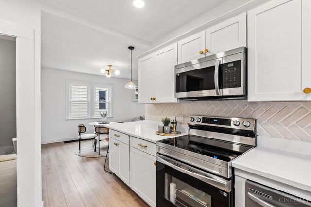 3751 Dunloe Avenue, Cincinnati, OH 45213