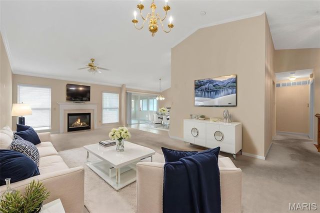 14 Shasta Pointe Court 49A, St Charles, MO 63301