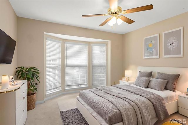 14 Shasta Pointe Court 49A, St Charles, MO 63301