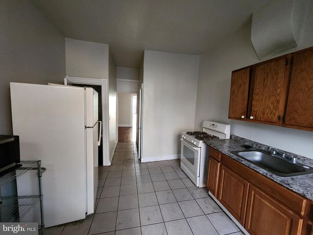 2742 EDMONDSON AVE, Baltimore, MD 21223