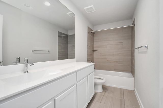 5639 Silverleaf Oak Lane, Houston, TX 77066