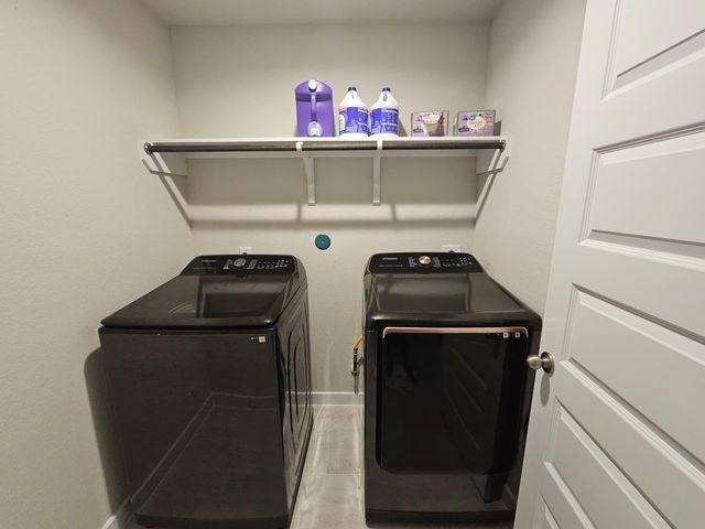 5639 Silverleaf Oak Lane, Houston, TX 77066