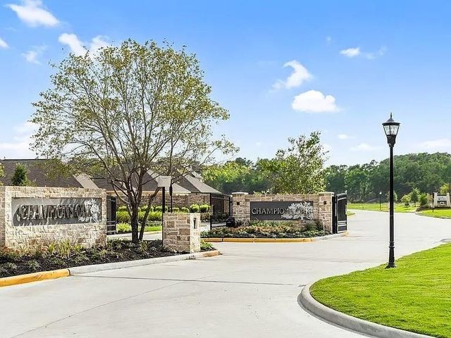 5639 Silverleaf Oak Lane, Houston, TX 77066