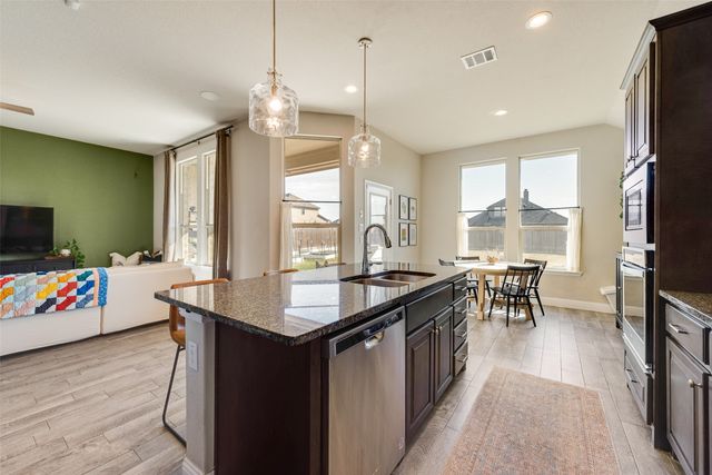 5614 Goodnight Court, Midlothian, TX 76065