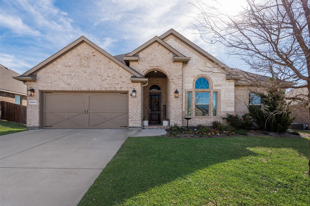 5614 Goodnight Court, Midlothian, TX 76065