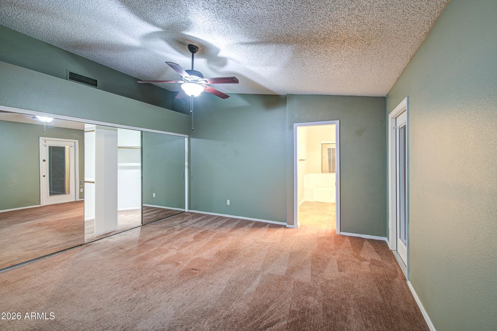 Image 19 of property listing at 14844 S 27TH Way, Phoenix, AZ 85048