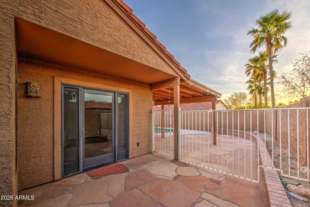 Image 40 of property listing at 14844 S 27TH Way, Phoenix, AZ 85048