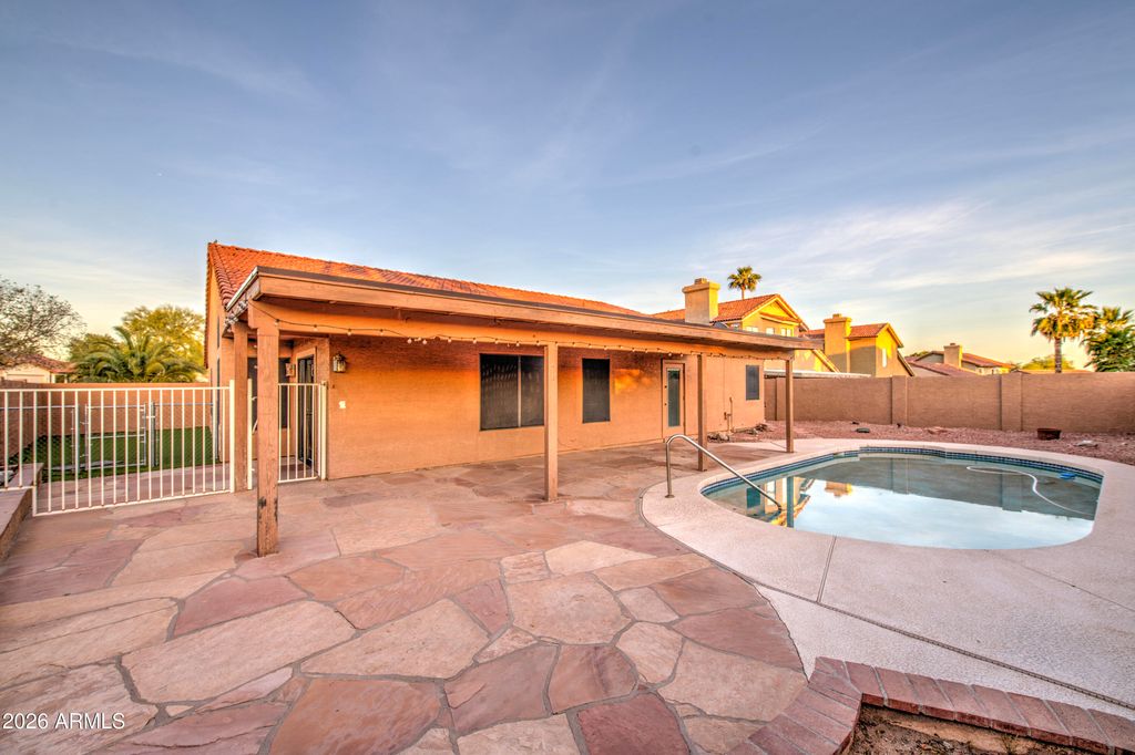 Image 42 of property listing at 14844 S 27TH Way, Phoenix, AZ 85048