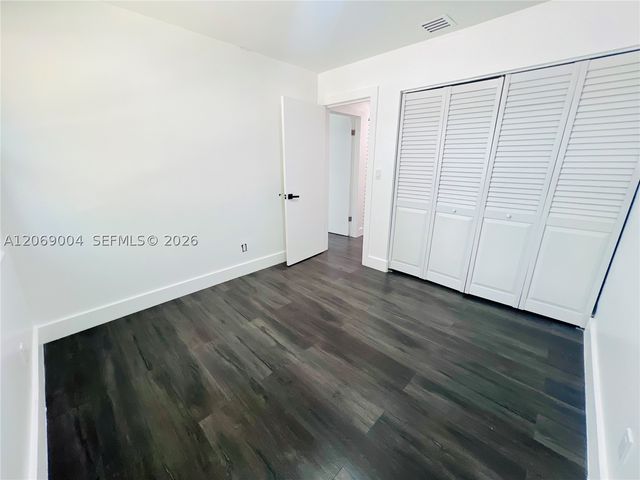 750 SW 98th Ave, Pembroke Pines, FL 33025