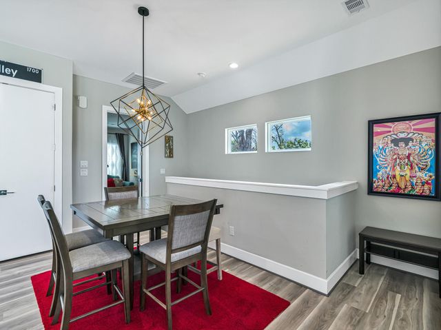 240 Julia Street A, Houston, TX 77022
