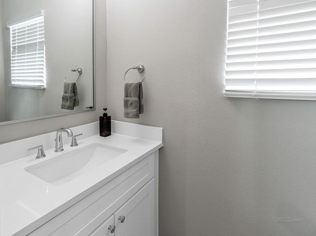 240 Julia Street A, Houston, TX 77022