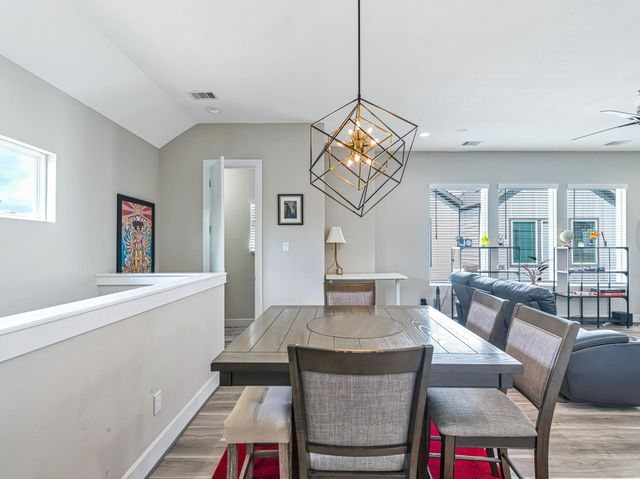 240 Julia Street A, Houston, TX 77022