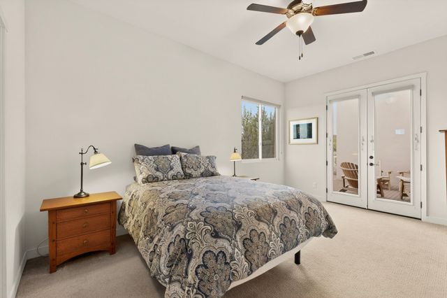35 Via Tessera, Santa Fe, NM 87507