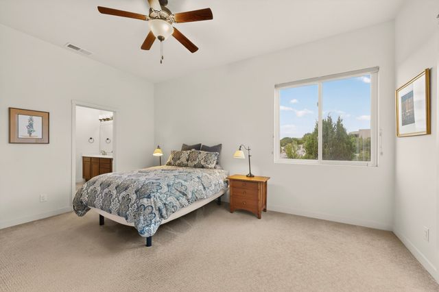 35 Via Tessera, Santa Fe, NM 87507