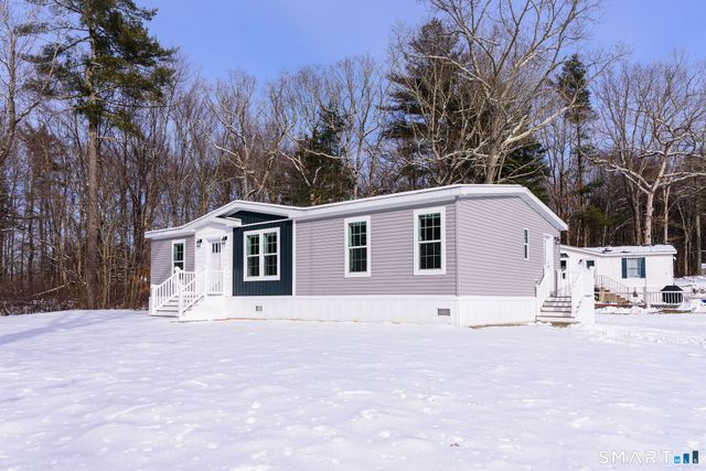 23 Bailey Hill Village, Killingly, CT 06239