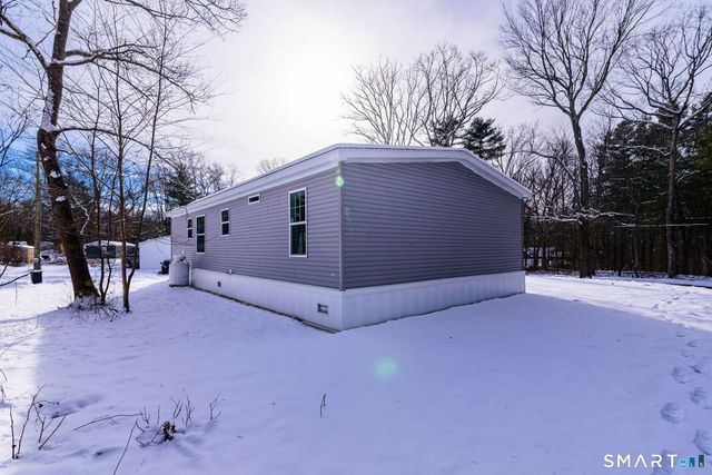 23 Bailey Hill Village, Killingly, CT 06239