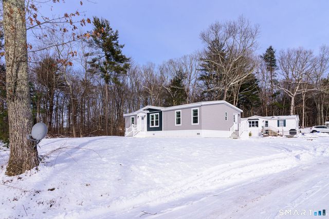 23 Bailey Hill Village, Killingly, CT 06239