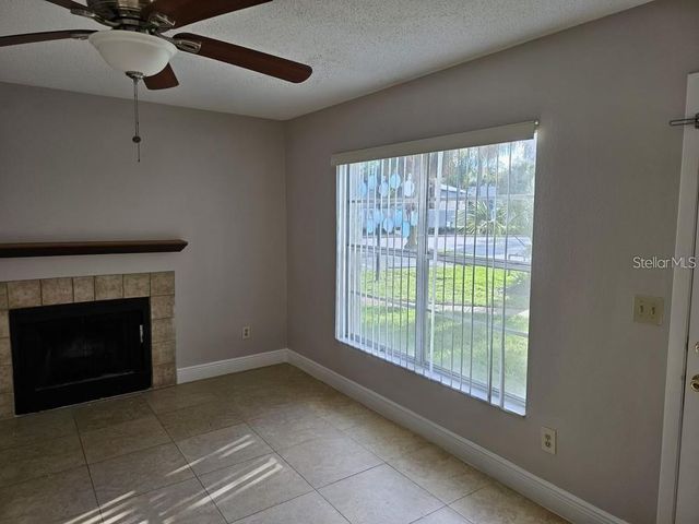 801 NORTHLAKE DRIVE 801, Sanford, FL 32773