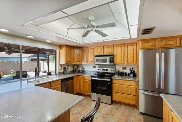 4615 W HAYWARD Avenue, Glendale, AZ 85301