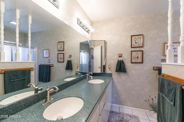 4615 W HAYWARD Avenue, Glendale, AZ 85301